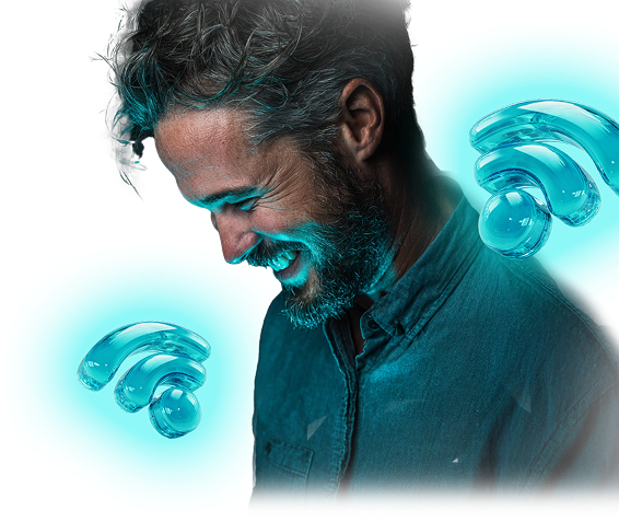 Homem usando tecnologia